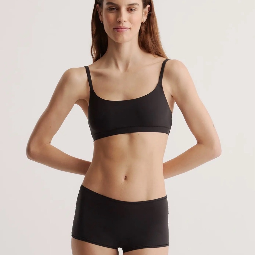 Quince Second Skin Scoop Neck Bralette in Black Size x-Large G253